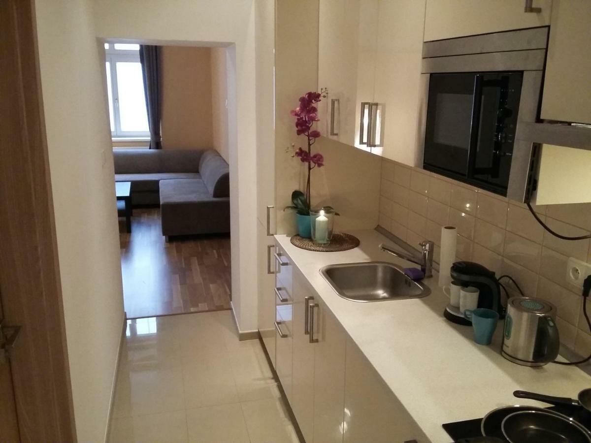 Angel Apartment Nr 4 Near To The Center Prague Extérieur photo